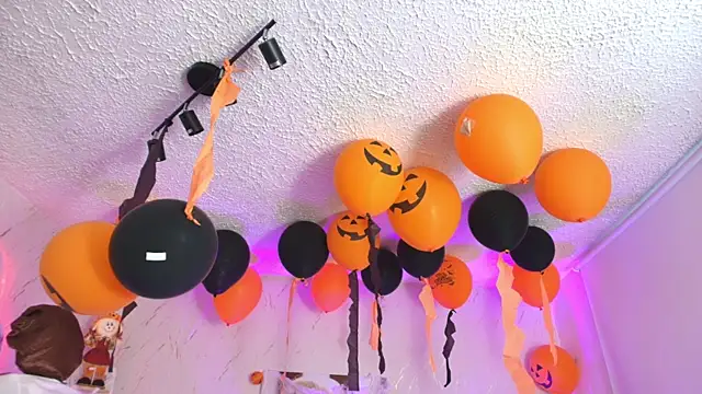 SALOOMEE   online show from 31, 10, 2025