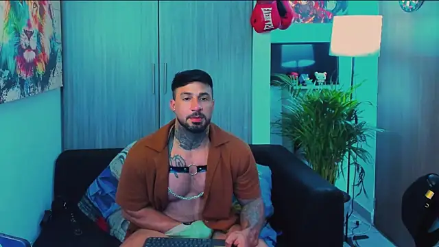 Snapshot of naugthy_dominant chatting on 23, 11, 2025 naugthy dominant online show from 23, 11, 2025