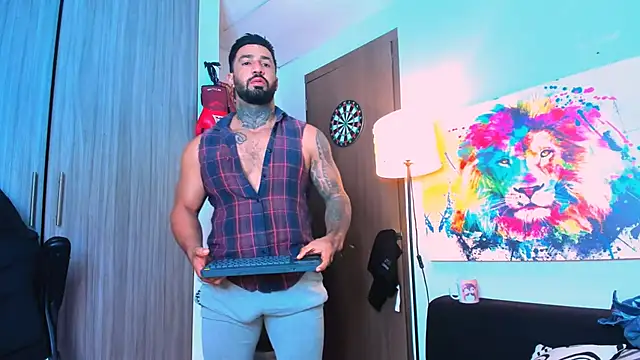 Snapshot of naugthy_dominant chatting on 15, 10, 2025 naugthy dominant online show from 15, 10, 2025