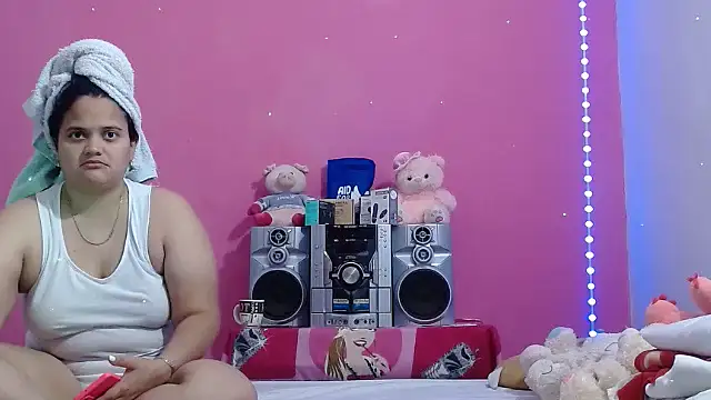 brunnette hot online show from 30, 6, 2026