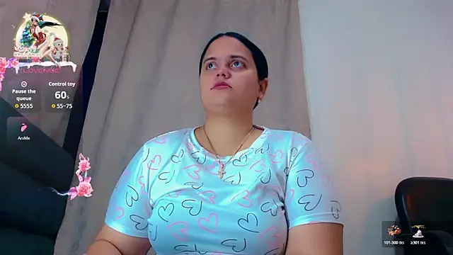 brunnette hot online show from 20, 12, 2025