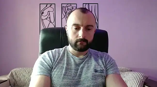 brindlefly6969 online show from 25, 2, 2025