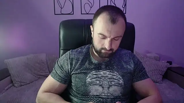 brindlefly6969 online show from 12, 2, 2026