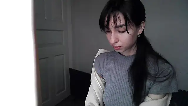 Snapshot of ElizaSwon chatting on 24, 9, 2025 ElizaSwon online show from 24, 9, 2025