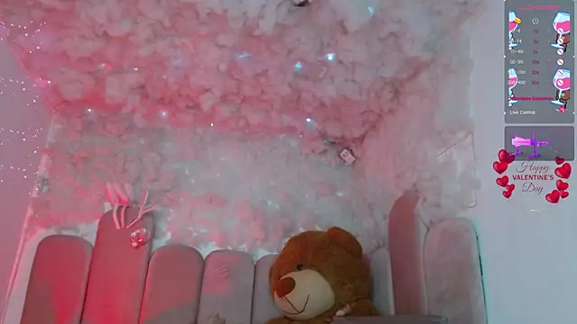 puca ebony online show from 14, 2, 2026