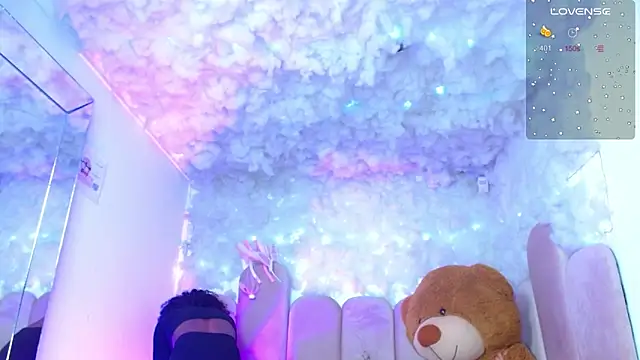 puca ebony online show from 21, 11, 2025