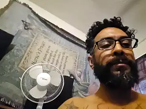 Snapshot of Forbidden_daddy chatting on 30, 1, 2025 Forbidden daddy online show from 30, 1, 2025