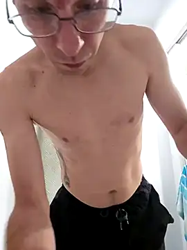 Iliketocooksquirt25 online show from 11, 3, 2026