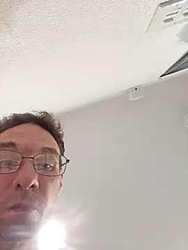 Iliketocooksquirt25 online show from 26, 11, 2025