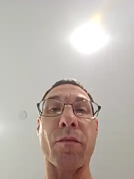 Iliketocooksquirt25 online show from 4, 4, 2026