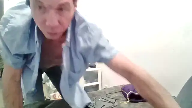 Iliketocooksquirt25 online show from 23, 4, 2026