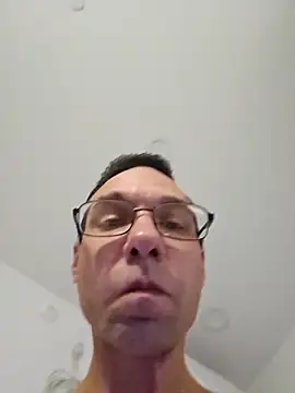 Iliketocooksquirt25 online show from 1, 12, 2025