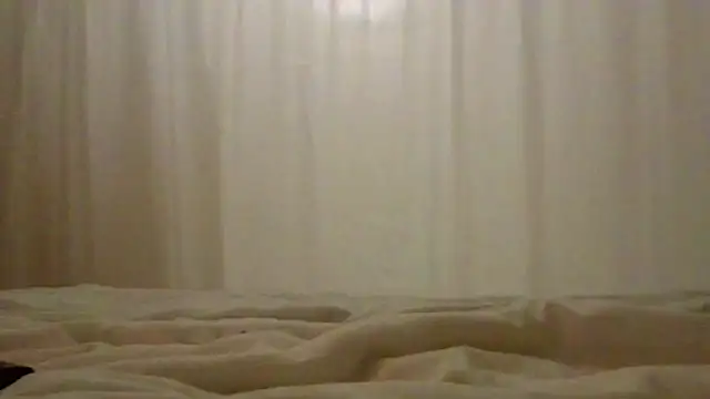 SallyCumLaude online show from 4, 3, 2025