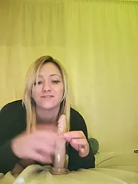 SallyCumLaude online show from 16, 2, 2025