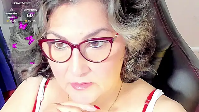 cataleya mom online show from 4, 11, 2025