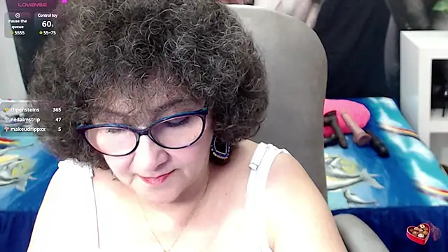 cataleya mom online show from 14, 3, 2025