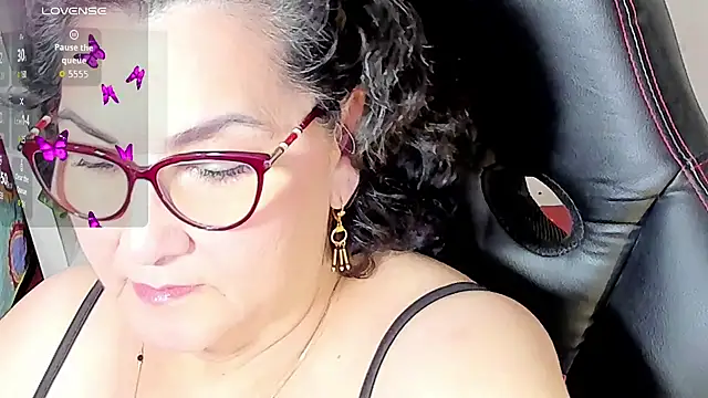 cataleya mom online show from 21, 10, 2025