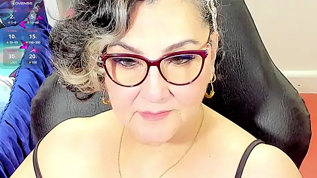 cataleya mom online show from 10, 2, 2026