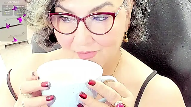 cataleya mom online show from 28, 4, 2026