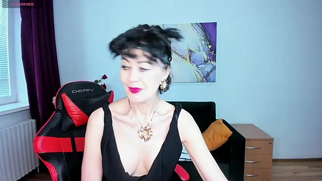 Snapshot of Silvia_Wallec chatting on 5, 5, 2026 Silvia Wallec online show from 5, 5, 2026