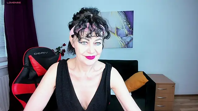 Snapshot of Silvia_Wallec chatting on 2, 5, 2026 Silvia Wallec online show from 2, 5, 2026