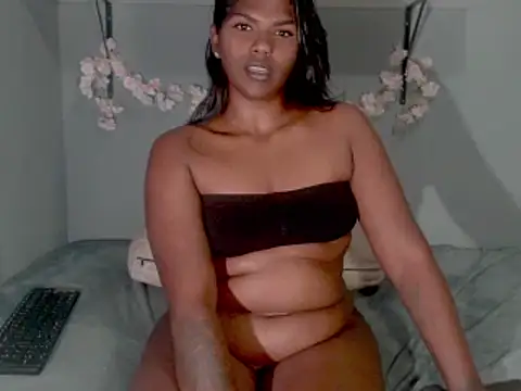 Sexykitten147 online show from 28, 9, 2025
