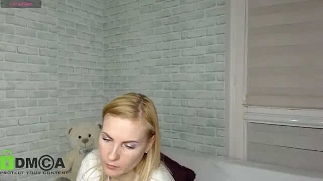 Eyes Angel online show from 8, 3, 2025