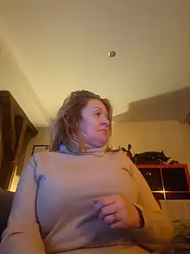 lady charlyne online show from 2, 12, 2025