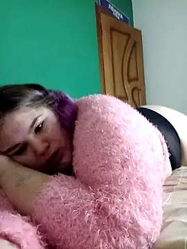 Freakcute  online show from 26, 1, 2025