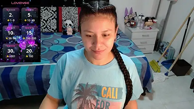 soniafuckboobs online show from 11, 3, 2026