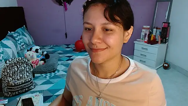 soniafuckboobs online show from 10, 3, 2025
