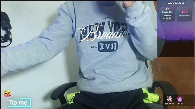 GrayHornyX online show from 14, 4, 2026