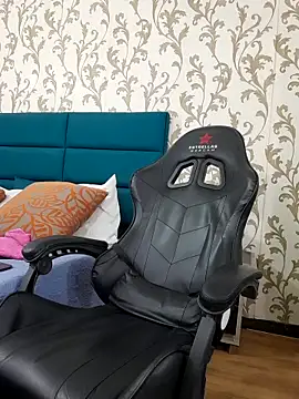 Michael magno online show from 7, 3, 2026