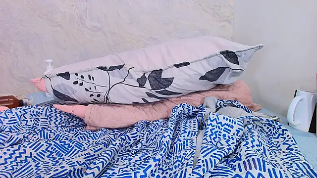 Snapshot of sofi_balvin chatting on 13, 3, 2025 sofi balvin online show from 13, 3, 2025