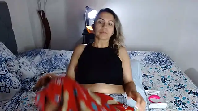 Snapshot of Chantal_hott chatting on 11, 6, 2026 Chantal hott online show from 11, 6, 2026