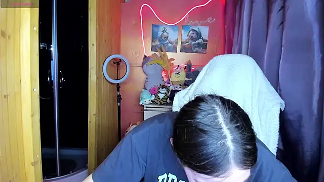 Fiery Brunette  online show from 3, 4, 2026