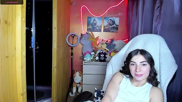 Fiery Brunette  online show from 23, 5, 2026