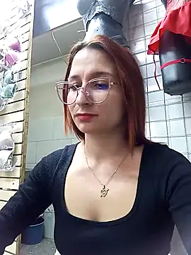 Snapshot of Paula382023 chatting on 6, 2, 2025 Paula382023 online show from 6, 2, 2025