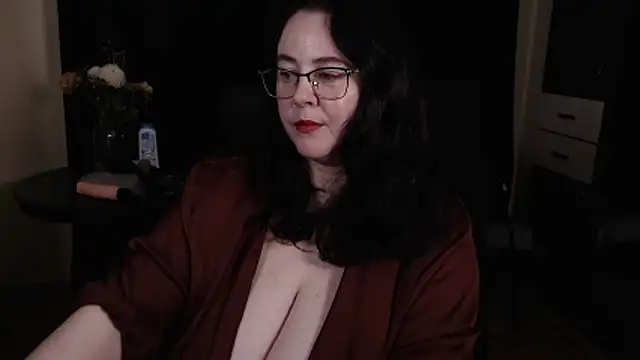 poshmistress online show from 7, 11, 2025