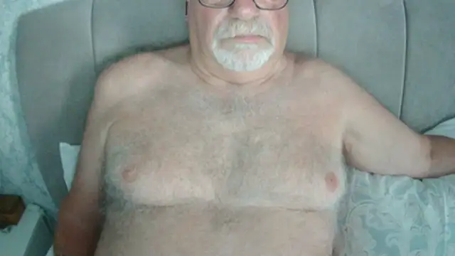 Snapshot of easyman4u2 chatting on 29, 6, 2026 easyman4u2 online show from 29, 6, 2026