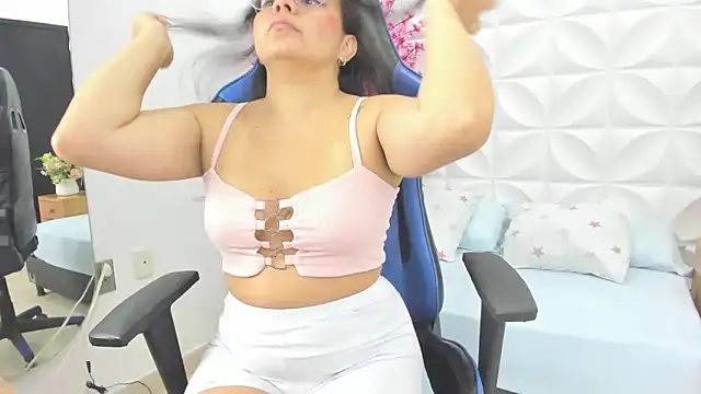 ayla13  online show from 10, 9, 2025