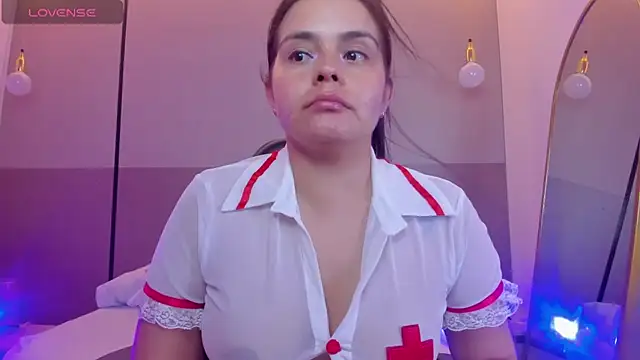 ayla13  online show from 4, 4, 2026