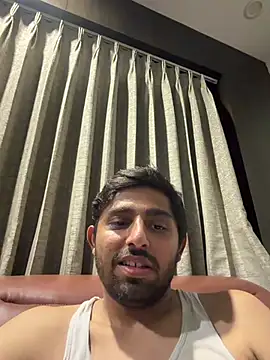 Snapshot of rhuh3991 chatting on 25, 5, 2026 rhuh3991 online show from 25, 5, 2026