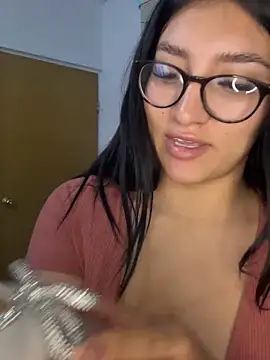 Sexyedith09 online show from 2, 4, 2026