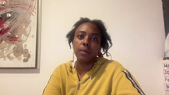 Snapshot of ChocolateCakeQueen chatting on 27, 11, 2025 ChocolateCakeQueen online show from 27, 11, 2025