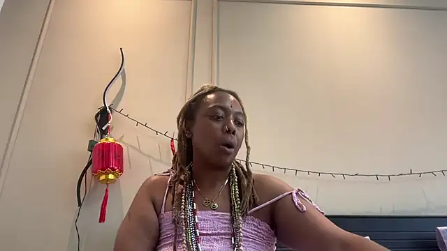 Snapshot of ChocolateCakeQueen chatting on 21, 3, 2025 ChocolateCakeQueen online show from 21, 3, 2025