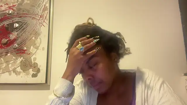 Snapshot of ChocolateCakeQueen chatting on 28, 11, 2025 ChocolateCakeQueen online show from 28, 11, 2025