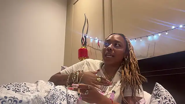 Snapshot of ChocolateCakeQueen chatting on 16, 3, 2025 ChocolateCakeQueen online show from 16, 3, 2025