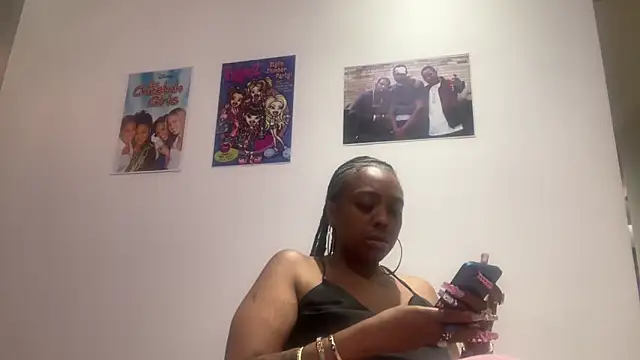 Snapshot of ChocolateCakeQueen chatting on 23, 5, 2026 ChocolateCakeQueen online show from 23, 5, 2026