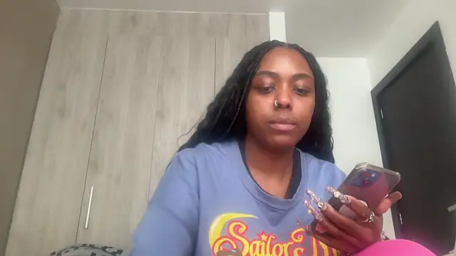 ChocolateCakeQueen online show from 5, 3, 2026